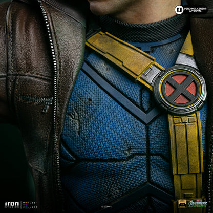 Iron Studios Cyclops Legacy Replica 1/4 Statue, Deluxe Ver statue - hand-painted detail view 3
